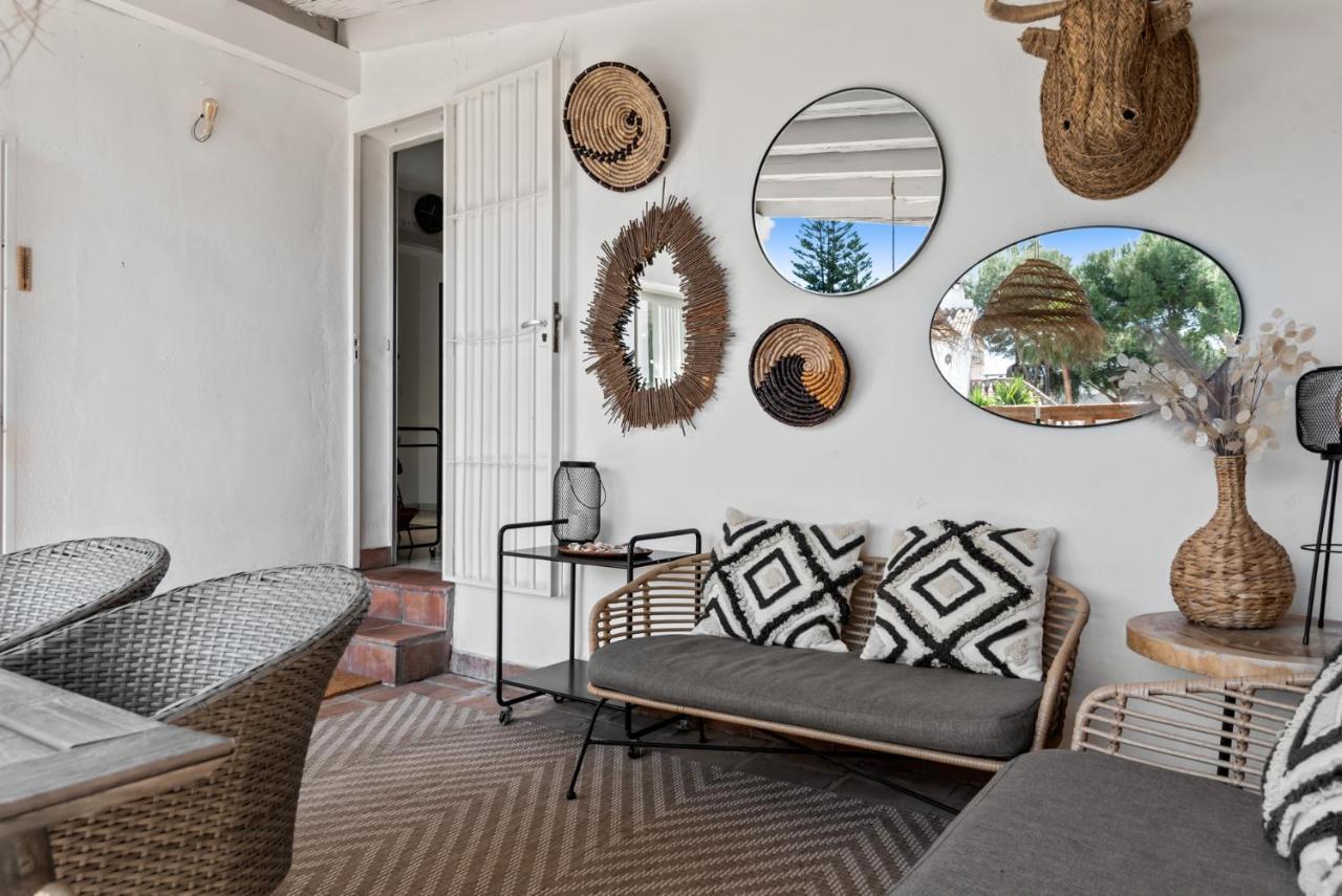Stunning Townhouse With Pool In Riviera Del Sol By Costarentals - Ref 199 Sitio de Calahonda エクステリア 写真
